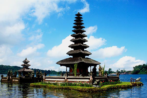 Pura Ulundanu Beratan