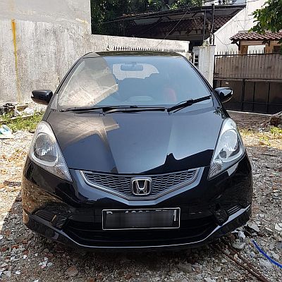 Jazz RS 2009 A/T Hitam