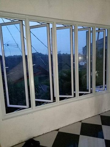 Resha Intertec Glass