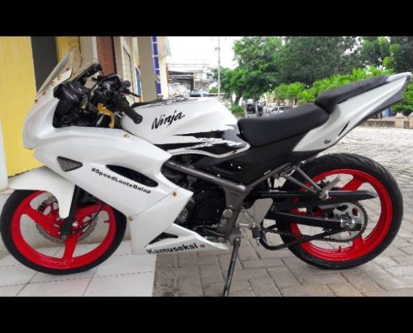 17Fotoninja rr 150 seModifikasi