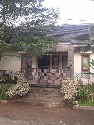 RUMAH di Bintaro